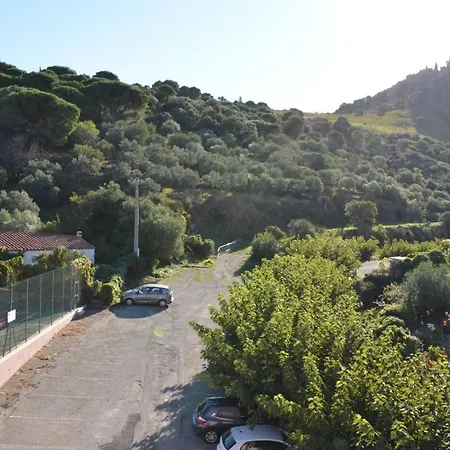 2 Pieces, Parking, Balcon, Proche Plage * Collioure